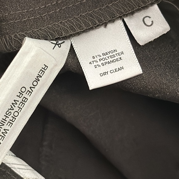 Ann Taylor Loft Cropped Dress Pants size 14 in dark green - Picture 9 of 11